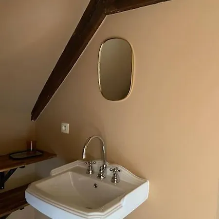 Holiday home La Maison De motteville *